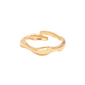 Ruwa Ring in Gold, filigraner Ring in Wellenform.
